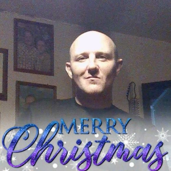 Meet your Posher, Candice - Picture 1 of 1